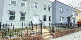 1246 QUEEN Street NE unit: 2 Gallery 21