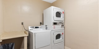 Maplewood Gallery 21