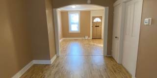 Spacious 3 BR /1 Ba Home in Lancaster City Gallery 6