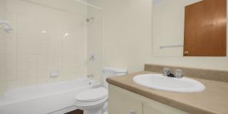 2 Bedroom Spacious Townhouse Gallery 41