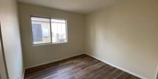 10849 W Monterosa St Gallery 13