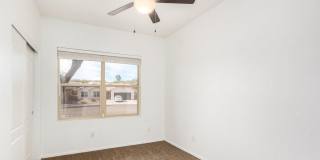9162 N TREASURE MOUNTAIN Drive Gallery 17