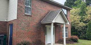 2 Bed, 1.5 Bath Updated 2 Story Duplex/Townhome in NW Charlotte Gallery 1