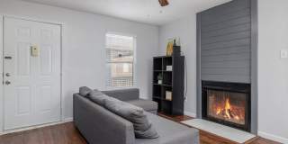 3004 Speedway Unit 6 Gallery 5