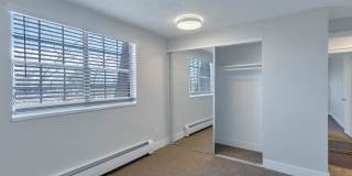 1360 N Williams Gallery 7