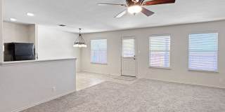 Charming 4-Bedroom Living in Desirable Converse Area Gallery 17