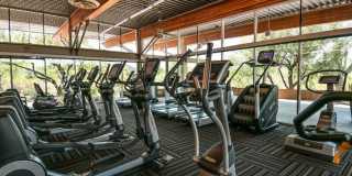 True Gem Located in Fireside at Desert Ridge!!!  Fully Furnished, close to Mayo North campus!!!  Community Pool, Fitness, Club House of Desert Ridge!!!  Upgraded, large lot, Ready for you!!! Gallery 90