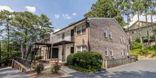 Briarcliff Gallery 6