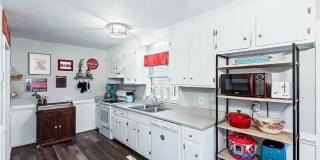 Charming 4bdrm/2bth Cape Cod Conveniently Located in the Rockwood Subdivision of Chesterfield County!! Gallery 13