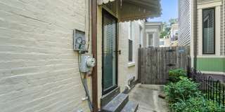 Two Bedroom in Newport! Gallery 6