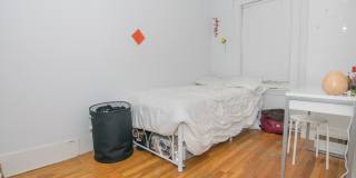 Large 2 bed next to Northeastern and Berklee for the upcoming school year! Gallery 5