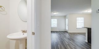 3 Bed 2.5 Bath - Spacious Townhome Centrally Located in Rincon Gallery 7