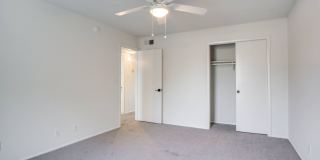 Palmetto Square Gallery 104