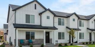 4092 South Pitchblack Gallery 1