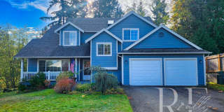 Elegant Silverdale Home with Private Backyard Oasis Gallery 1