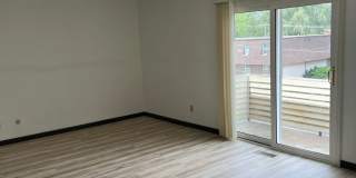 Updated 2 bedroom Condo - Available August 2026 Gallery 4