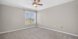 7430 Lake Breeze Drive Gallery 12