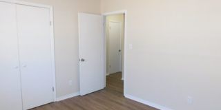 2 bedroom 1 bath duplex available for rent! Gallery 10