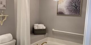 9033 Rosalyn Glen Road Gallery 31