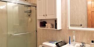 Awesome four bedroom with two bathrooms..... Gallery 27