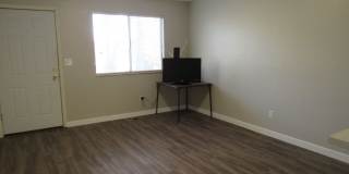 Ranch Style Townhome in convenient location Gallery 4