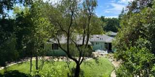 Charming single level 3 bedroom 2 bath Lafayette home now available for move in! Gallery 20