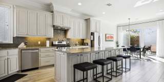 1656 Belmont Avenue, Unit A Gallery 4