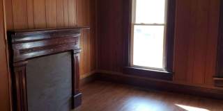 Great 3 bed 1.5 Bath close to University of Dayton, MIami Valley Hospital and greater Dayton. Gallery 5