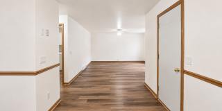 Ellis Avenue Duplex Gallery 6