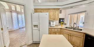 4-BR Home in Shadow Mountain @ Green Valley Gallery 14