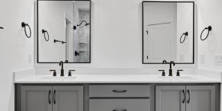 1625 N Main Street Gallery 34