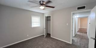 5507 45th Street NEW Gallery 13