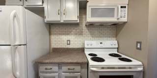 3 Bed 2 Bath SW Beaverton Duplex — Available Now! Gallery 4