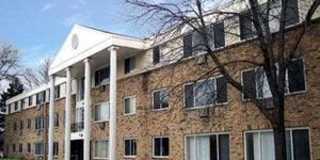 Willows on France Gallery 68