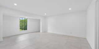 391 W Riverside Drive Gallery 35