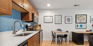 Spacious and Light Filled One Bedroom in Petworth with Parking! Gallery 9