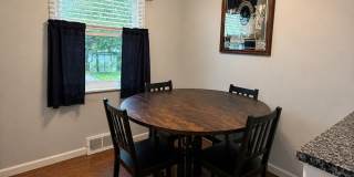3 bedroom 1.5 bathroom home for rent in Belleville Gallery 9