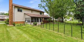1017 Woodleaf Drive Gallery 3