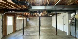 1800 Curraghmore Road Gallery 37