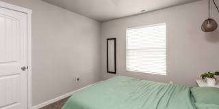 End Townhouse Unit for Rent Gallery 11