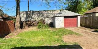 2 Bedroom Single Family Home! Gallery 7