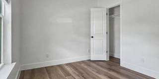 Modern 3-Bedroom Home Near Downtown Gallery 8