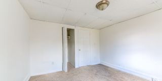 10 - 1840 St Patrick Gallery 7