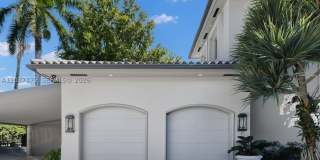 176 S Hibiscus Drive Gallery 30
