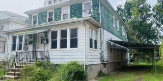 111 Waller Street Gallery 1