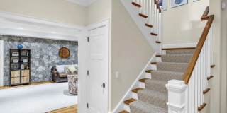 320 New York Boulevard Gallery 43