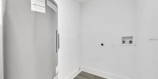 920 LOCKHART STREET Gallery 6