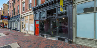 126 MARKET Street Gallery 6