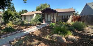 406 N Santa Cruz Ave Gallery 1