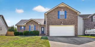 Pet Friendly Three Bedroom with Bonus! Pet Friendly Three Bedroom with Bonus! Gallery 1